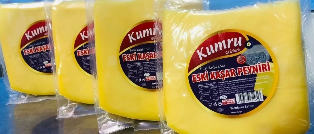 Manisa Kahvaltılarının Vazgeçilmezi: Özel Üretim Kumru Süt Ürünleri Kaşar Peyniri